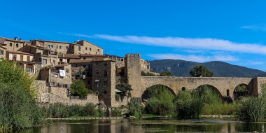 Бесалу – най-красивият средновековен град в Испания