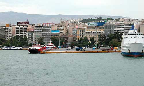Пристанище Пирея - Атина