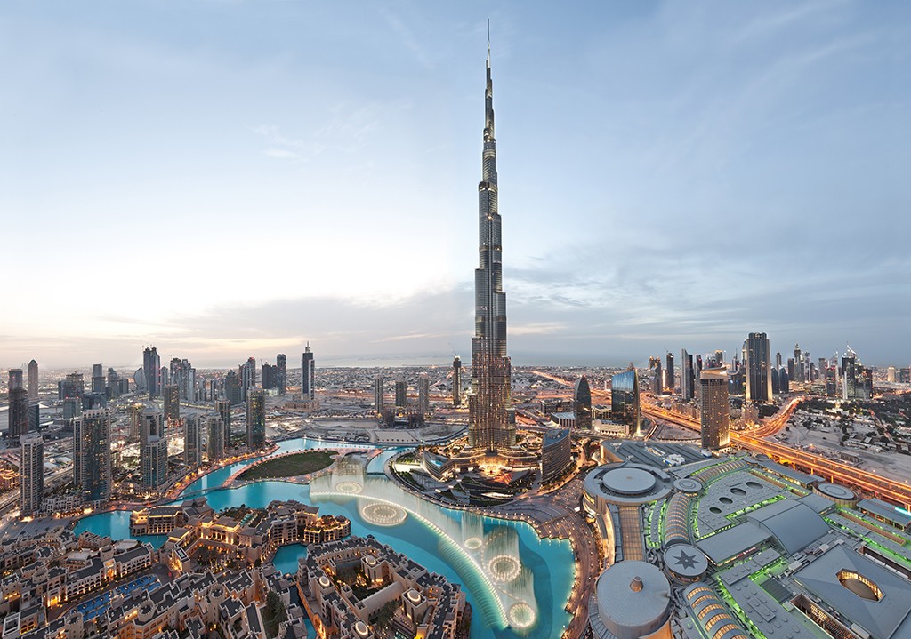 Дубай и Абу Даби – 7 нощувки + 3 екскурзии и 6 вечери, включени в цената
