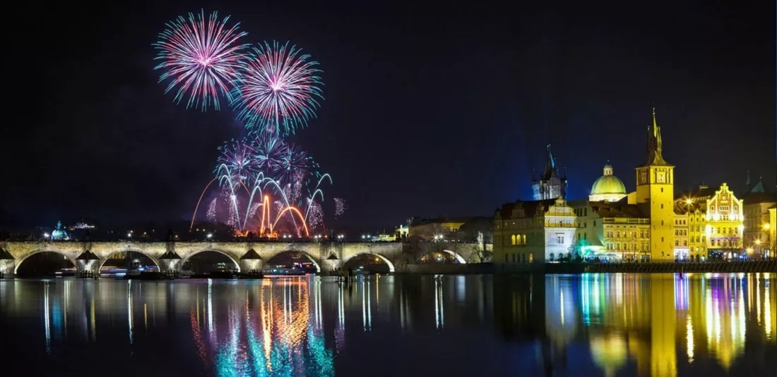 Нова година в Прага със самолет от София