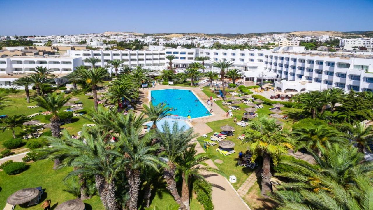 All Inclusive почивка с дъх на екзотика в Тунис с полет от София - Palm Beach Club Hammamet 4*