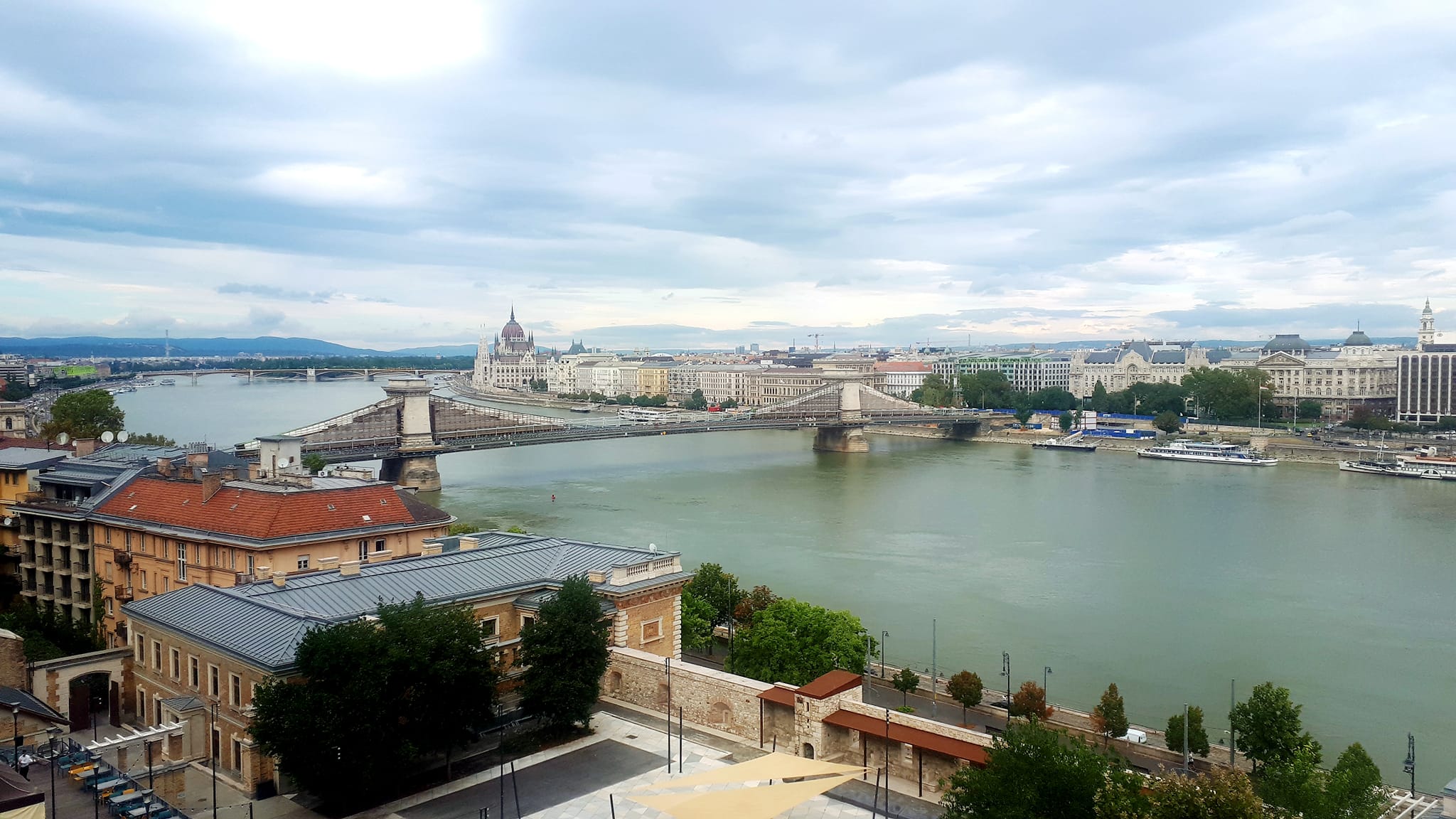 Eкскурзия до Будапеща със самолет всяка сряда