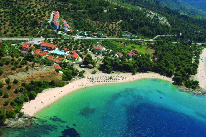 Пакет 5 нощувки, Гърция, Lagomandra beach hotel от 346 лв. на човек