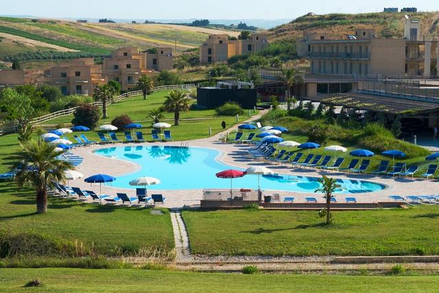 Почивки в Сицилия през септември - хотел Menfi Beach Resort 4* All Inclusive