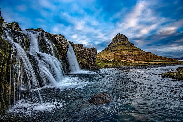 Екскурзия в Исландия  - Красота отвъд всички представи - полет от София