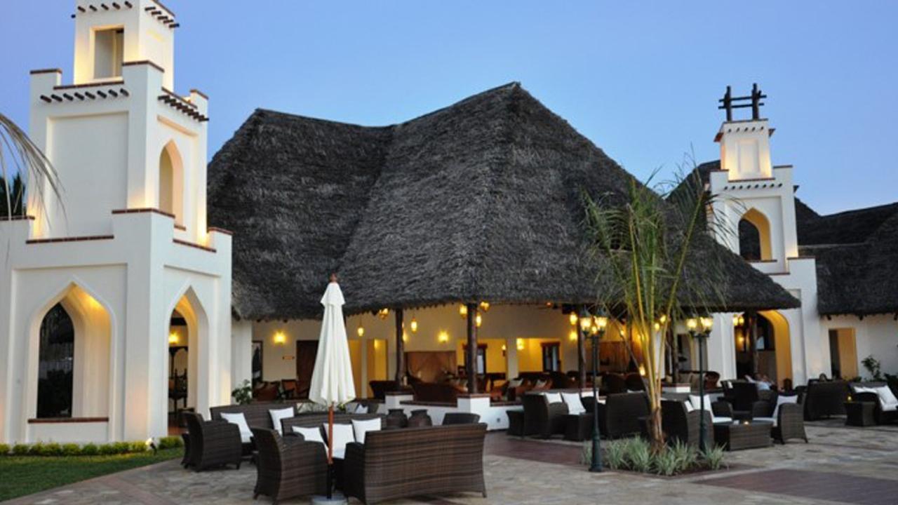 Почивка в Занзибар - полет от София - Sea Cliff Resort and Spa Zanzibar 5*