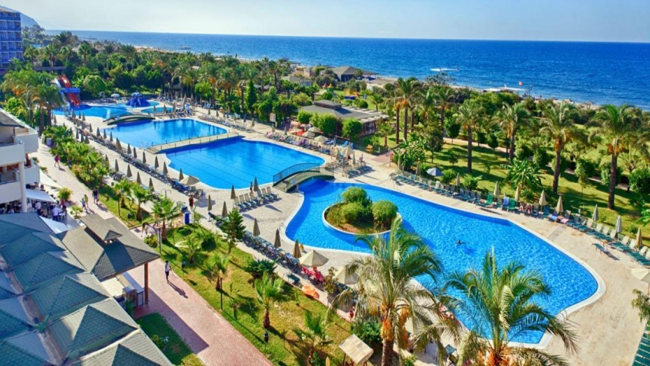8 дни All Inclucive Почивка в Анталия с полет от Варна - M.C Arancia Resort Hotel Superior 5*