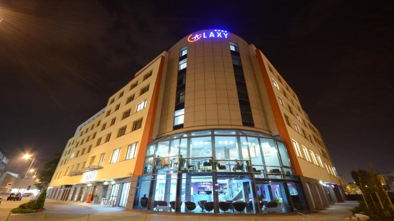 Предколедни празници в Краков с директен чартърен полет от Варна - Galaxy Hotel 4*