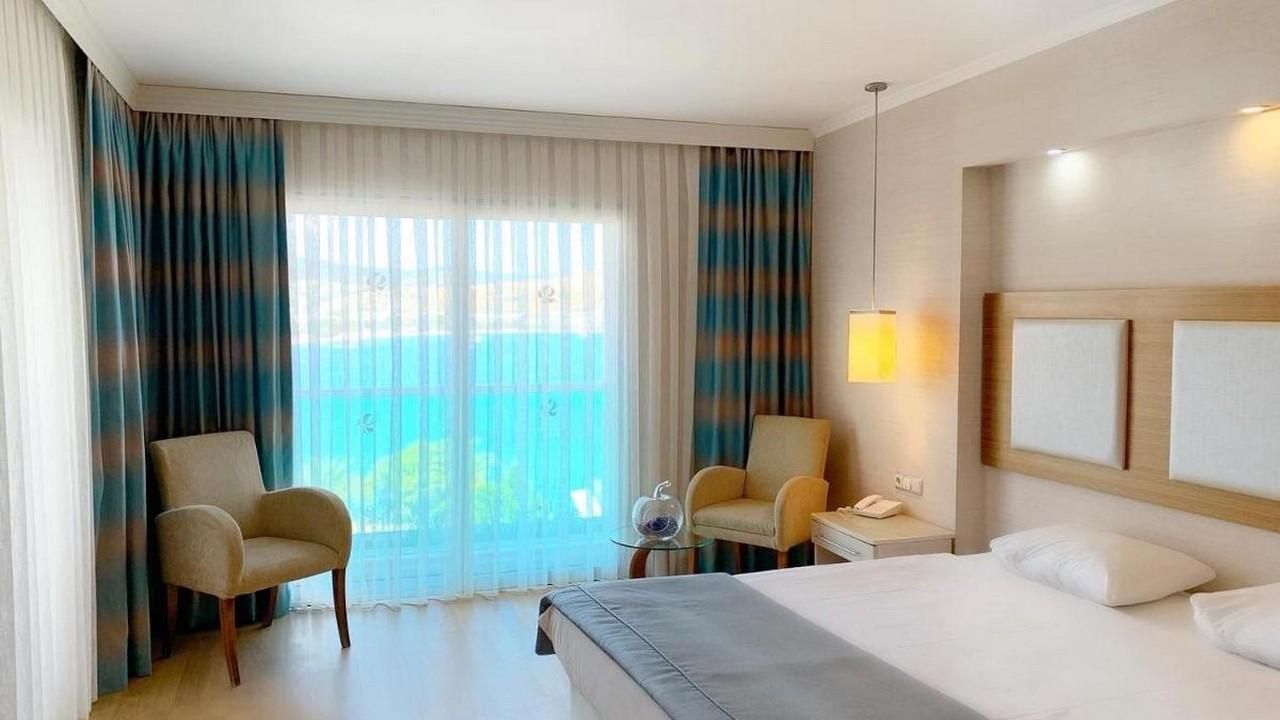 Royal Asarlik Beach Hotel and SPA - All Inclusive почивка в Бодрум с полет от София