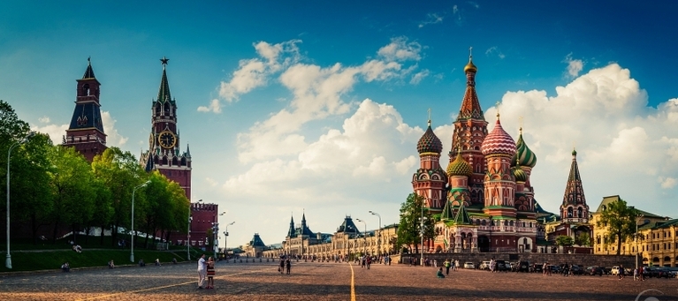 Опознай Русия - Санкт Петербург и Москва с полет от Варна