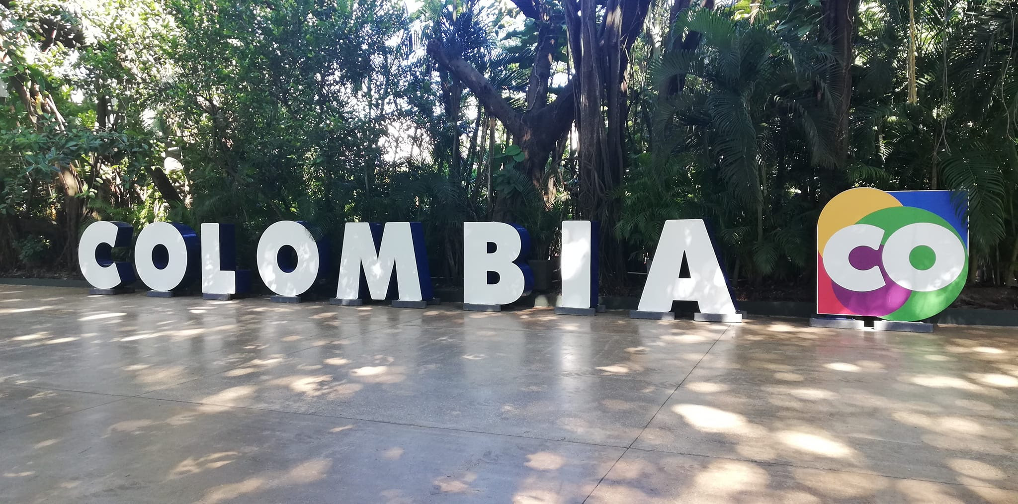 Цветовете на Колумбия  - самолетна екскурзия