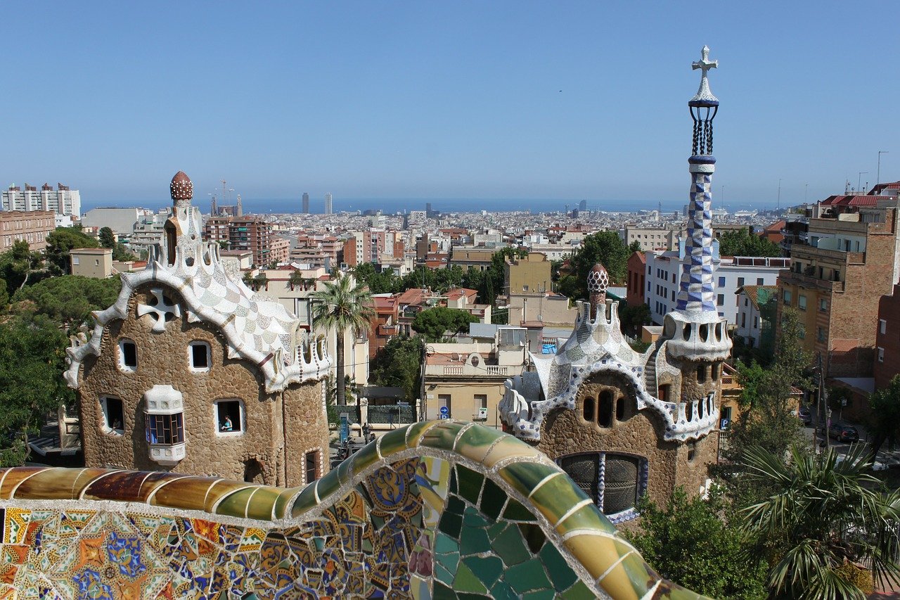 Пролет в Барселона - индивидуално пътуване със самолет