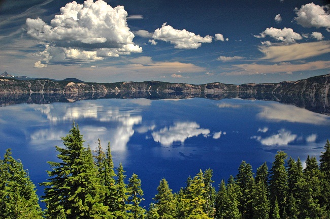 Национален парк „Крейтър Лейк“, Орегон, САЩ 