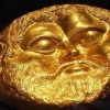 Златната маска от могила Светица