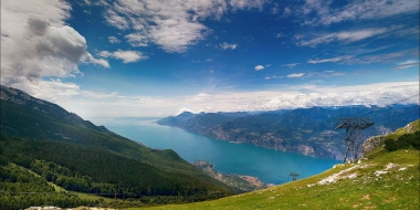 Кътчета от рая - най-красивите италиански езера